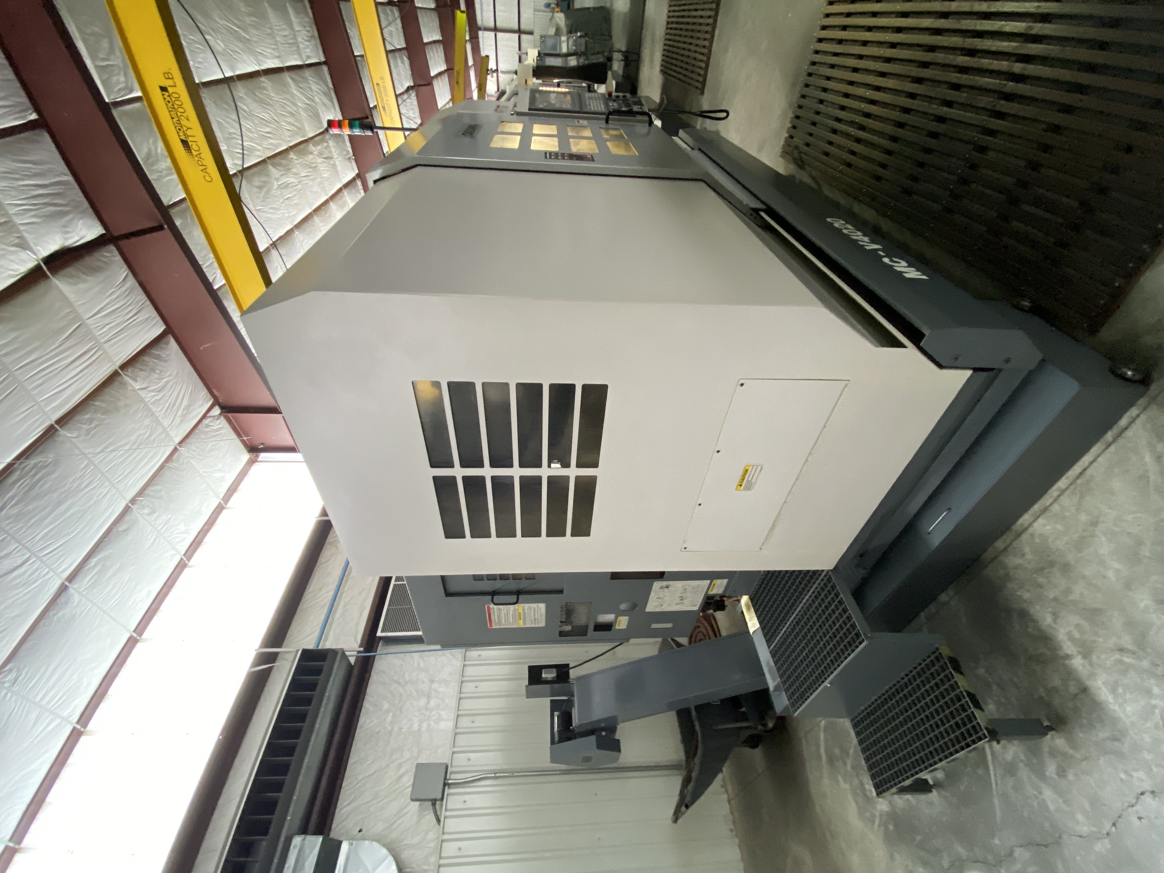 Used 2008 Okuma MCV-4020 Mill W/2014 TSUDAKOMA RB-250R 4TH AXIS Set up with 200 psi Thru Hole Collant Unit