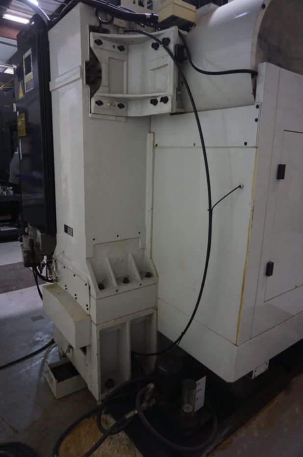 Used 2009 HURCO VMC10U 5 AXIS INTEGRATED TRUNION MACHINING CENTER W/ 5 AXIS TRUNION