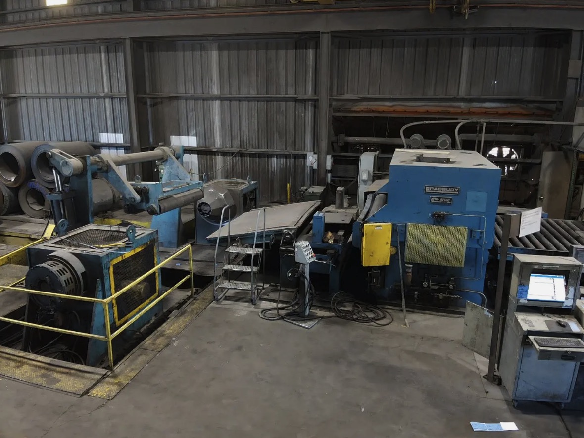 Used Bradbury 1/4" x 72" Cut-to-Length Line