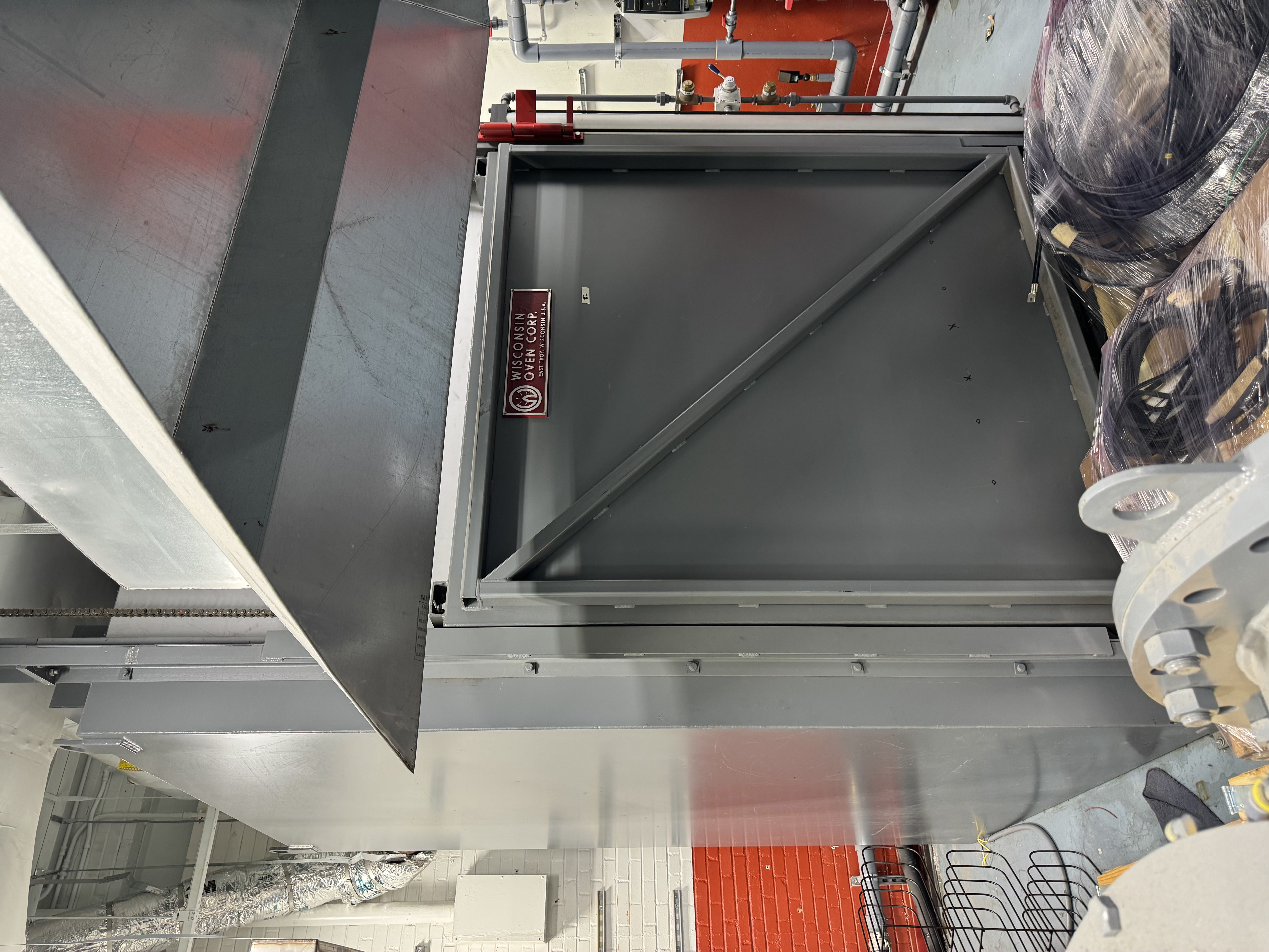 Used 2013  WISCONSIN OVEN CORP Solution Heat Treat Oven Model: SDB-101010-12E