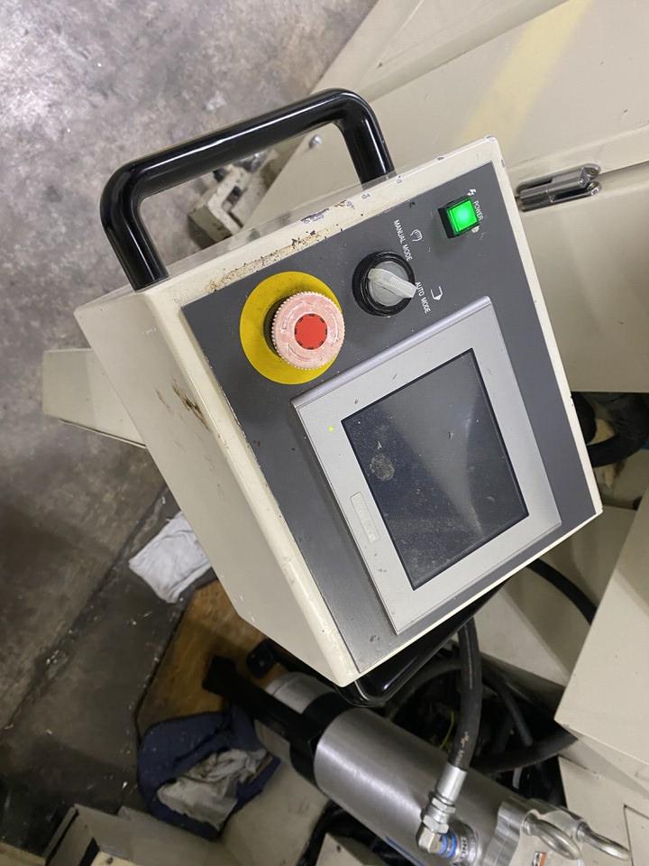 Used 2004 Kitamura MyCenter HX 400iF 5th Axis HMC