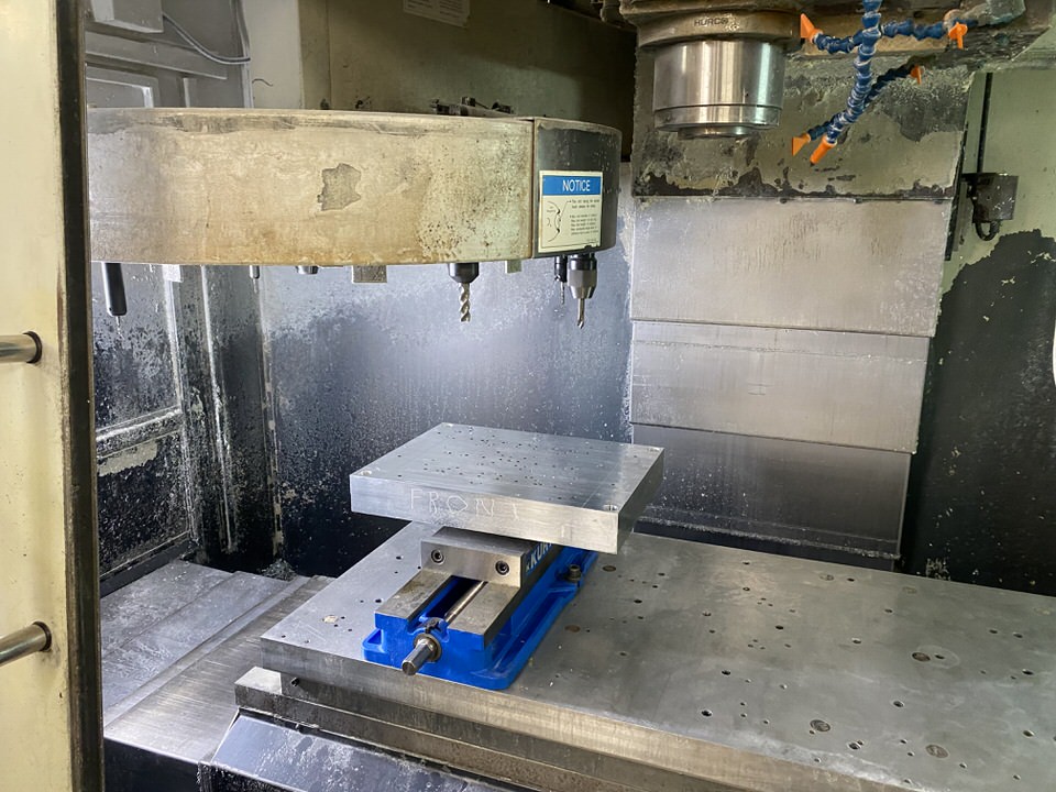 Used 1997 Hurco BMC4020HT CNC Vertical Milling Machine