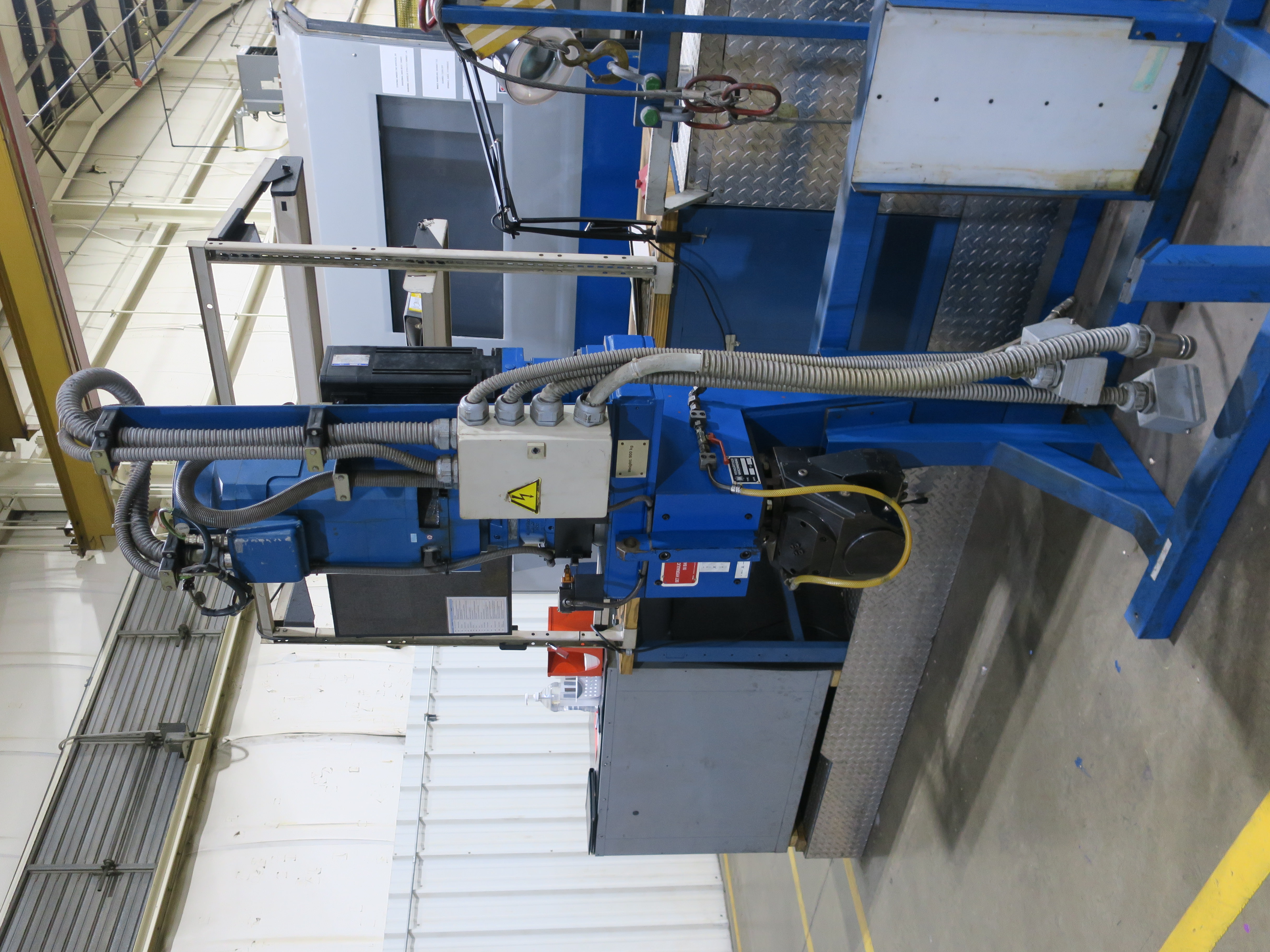 Used 2003 WEINGARTNER    VARIO 500/8000