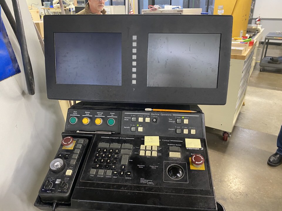 Used 1997 Hurco BMC4020HT CNC Vertical Milling Machine