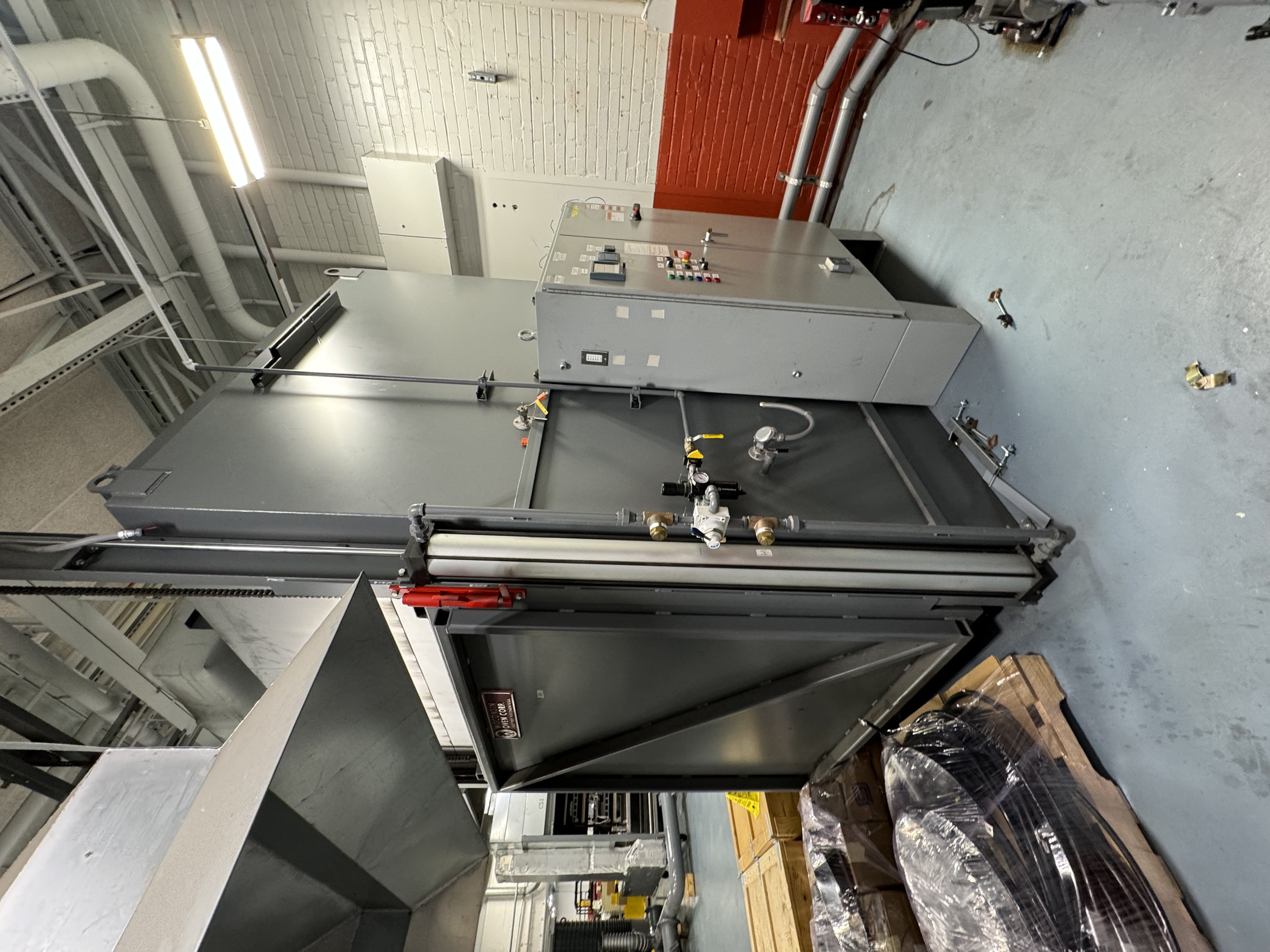 Used 2013  WISCONSIN OVEN CORP Solution Heat Treat Oven Model: SDB-101010-12E