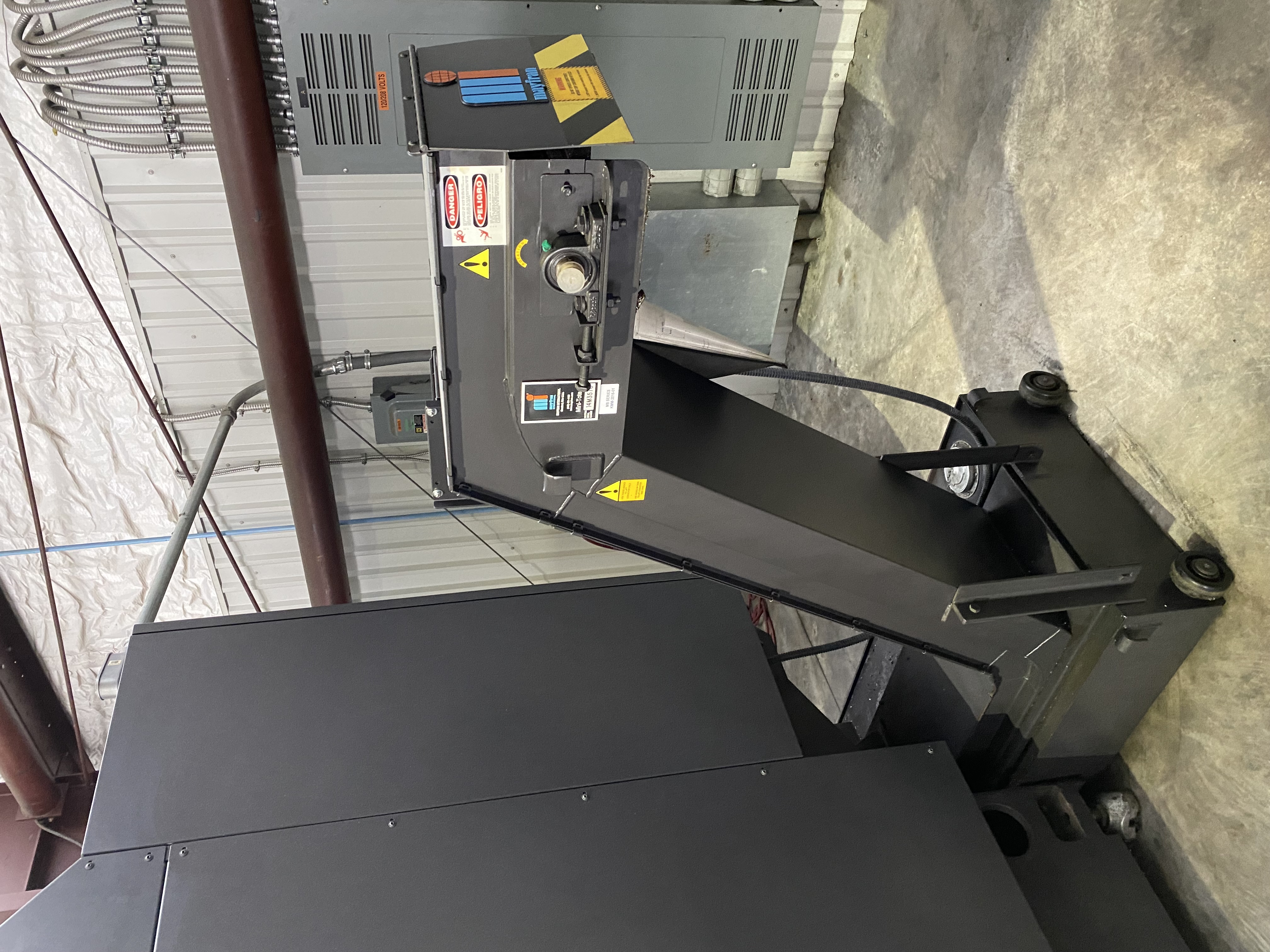 Used 2014 Okuma M560-V Mill W/2022 KITAGAWA MK350MKD01 4TH AXIS SN:S23542 THRU HOLE 6.300” Set up with 200 psi Thru Hole Collant Unit