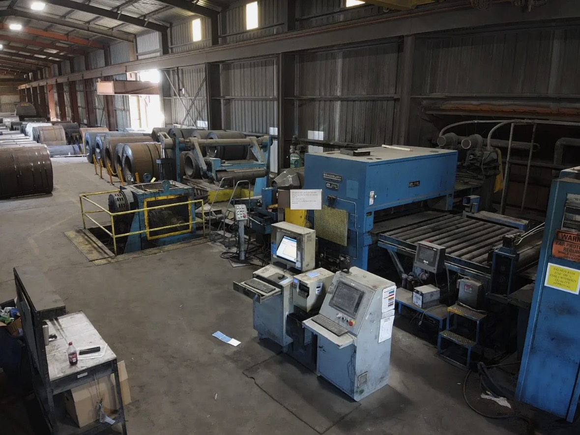 Used Bradbury 1/4" x 72" Cut-to-Length Line