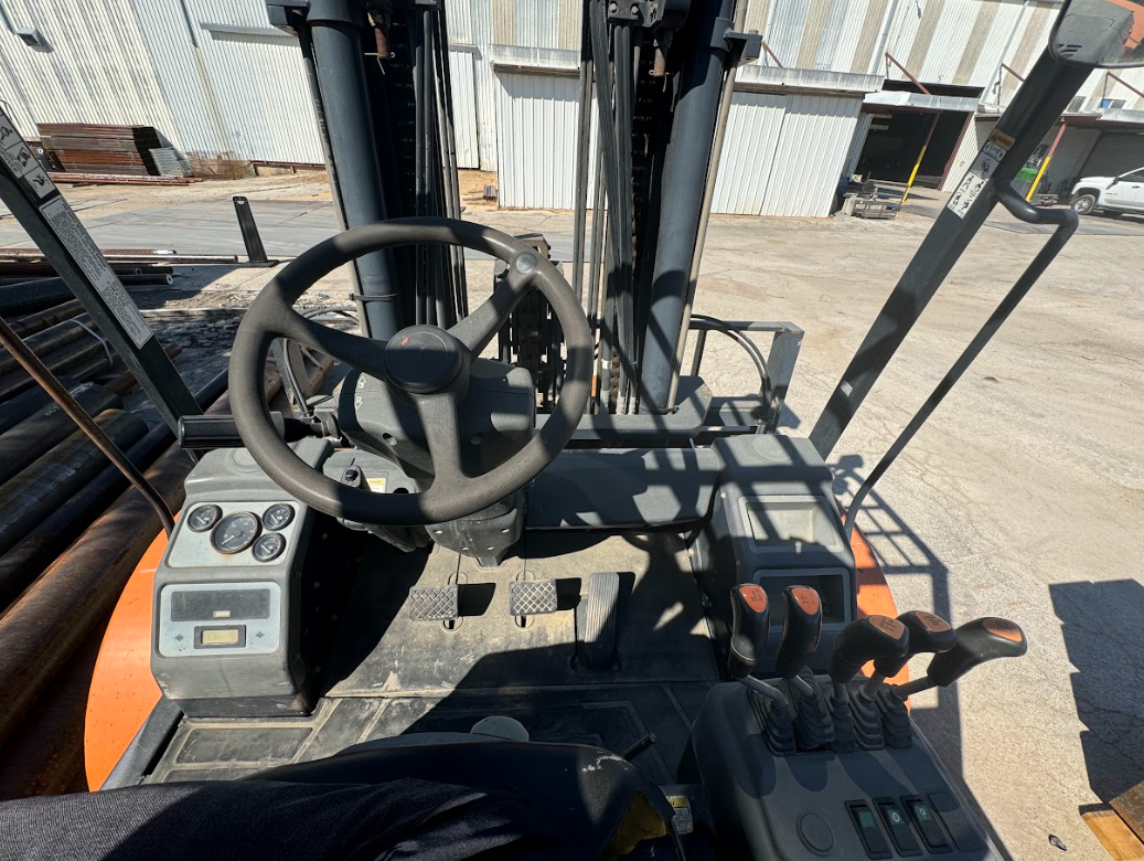 Used Doosan D90S-5 Diesel Forklift