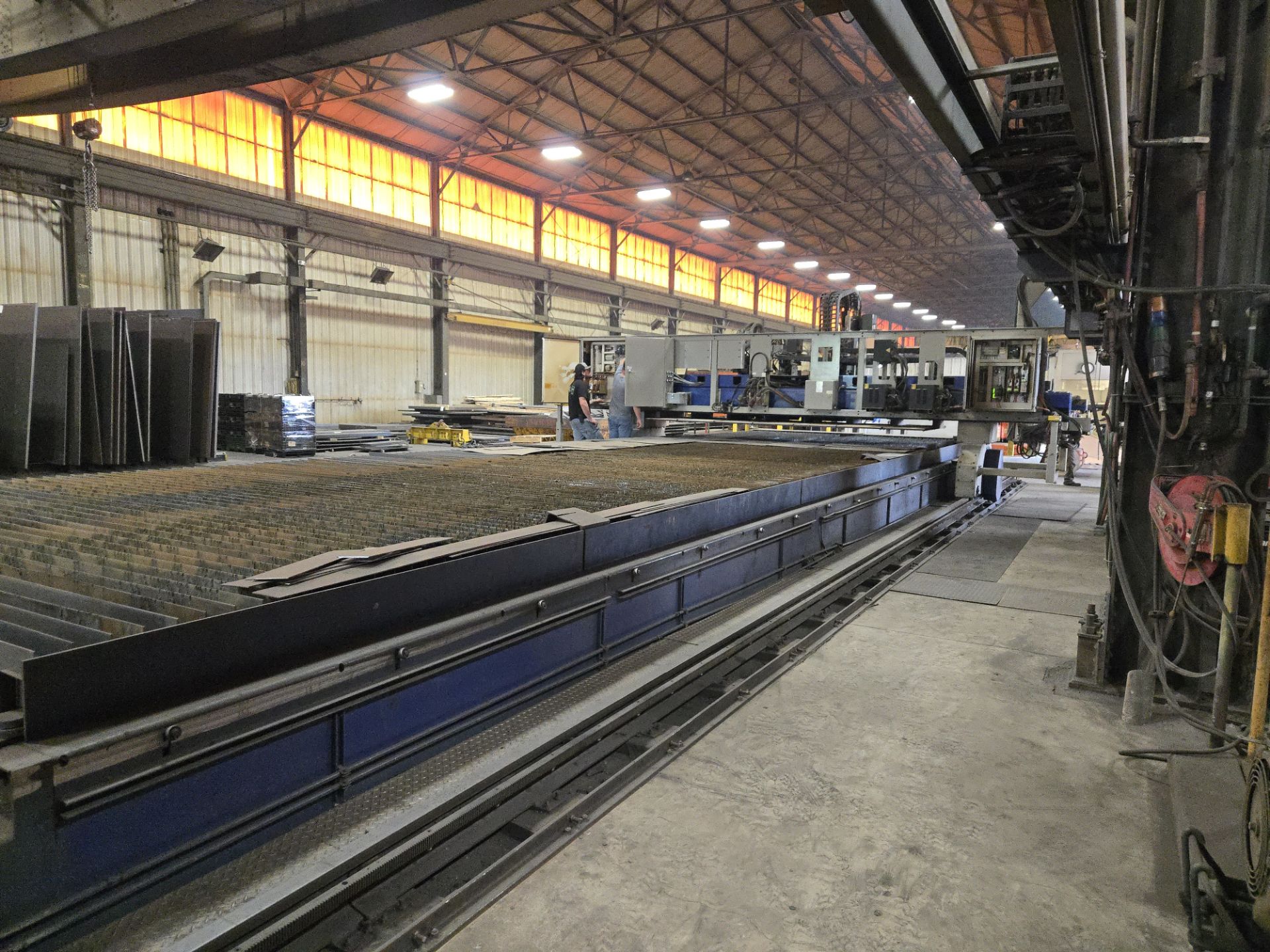 Used 2012 Messer MPC2016 Plasma Cutting Table 45'x14'