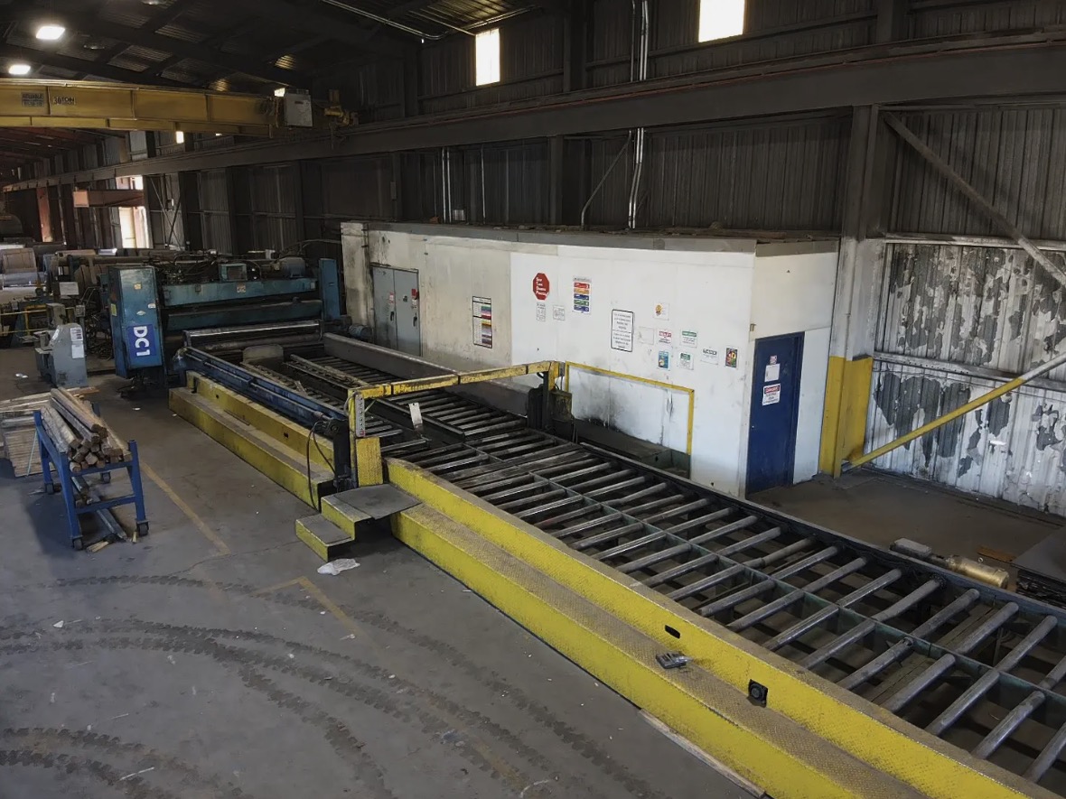 Used Bradbury 1/4" x 72" Cut-to-Length Line