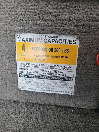 Used 2000 Bass Tracker Pro Team 175