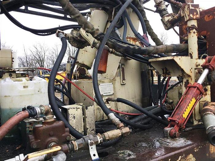 Used 1980 Ingersoll-Rand TH10 Drill Rig