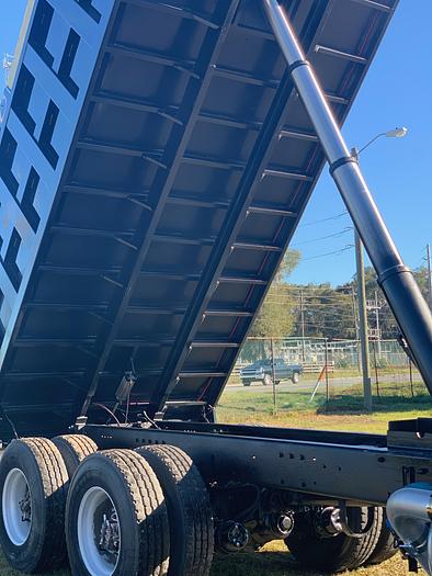 Used 2005 PETERBILT 357