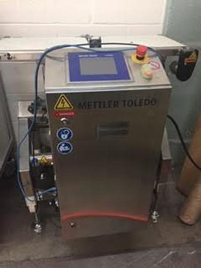 Used 2015 Mettler-Toledo Checkweigher Beltweight-XC