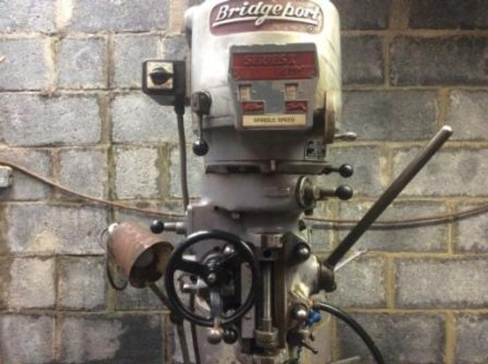 Used 1982 Bridgeport Series 1 Manual Milling Machine.