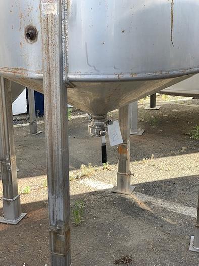 Used 500 Gallon Vertical Stainless Steel Tank