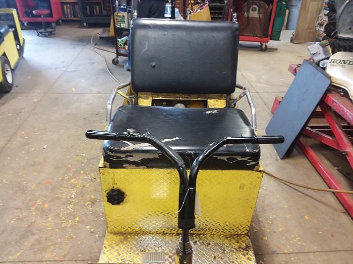 Used 1994 Cushman Minute Miser