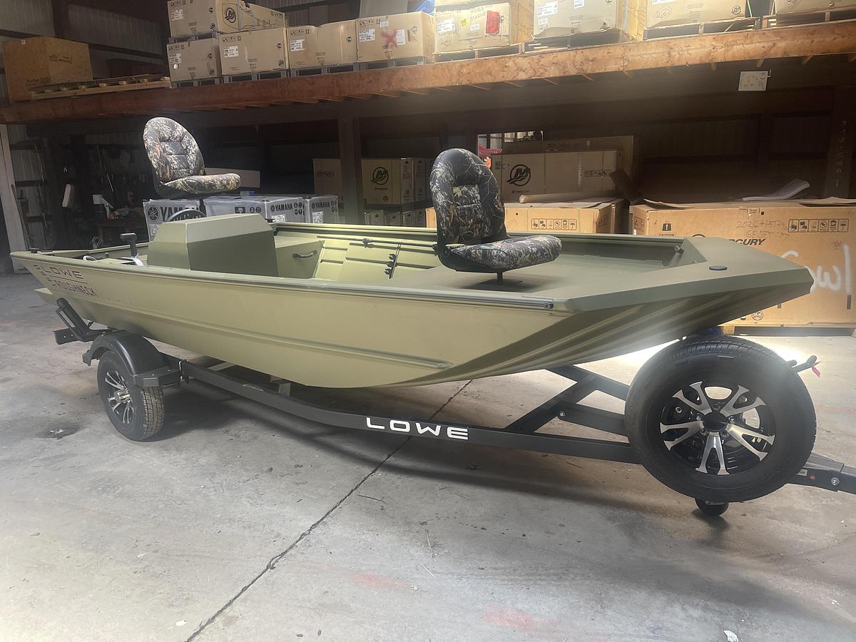 2026 Lowe Boats 1660 Roughneck