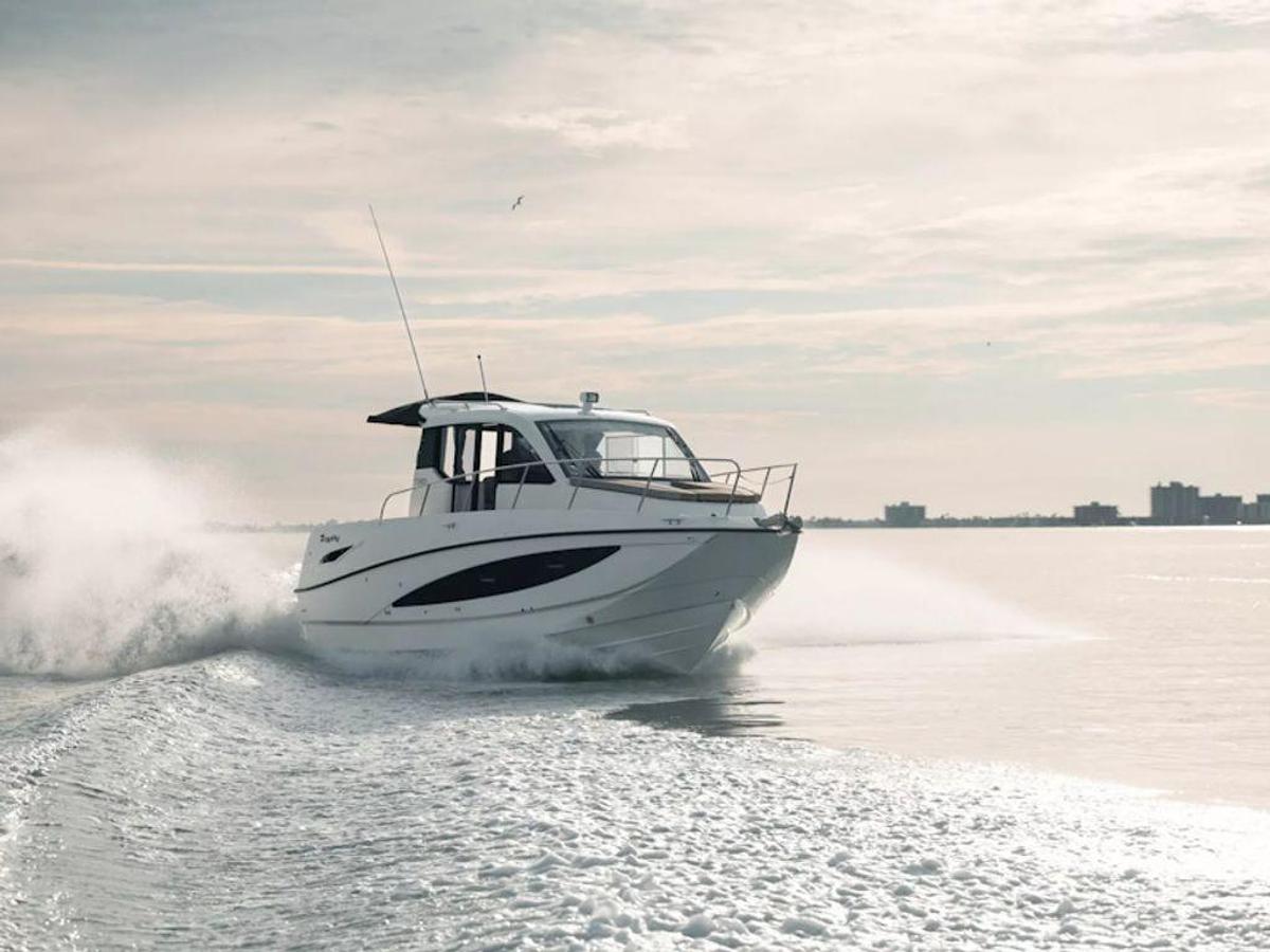 2025 Bayliner T29 Explorer Base