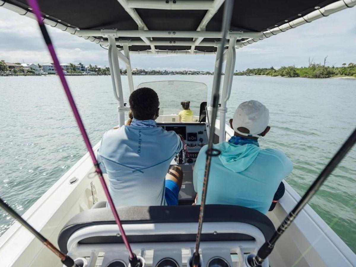 2026 Bayliner T20CC Base