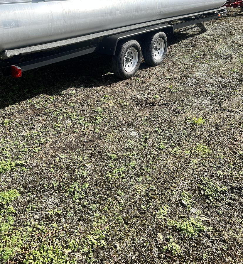 2024 Hoosier Pontoon Trailers WFB Series WFB224-10
