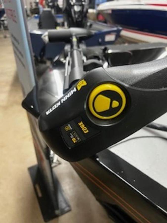 2023 Lowe Boats Legacy