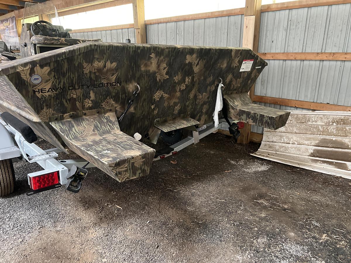 2025 Lowe Boats RX1870 Pathfinder