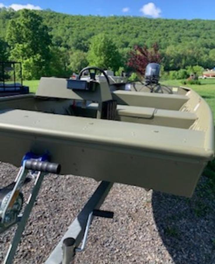 2025 Lowe Boats L1648 BIG Jon