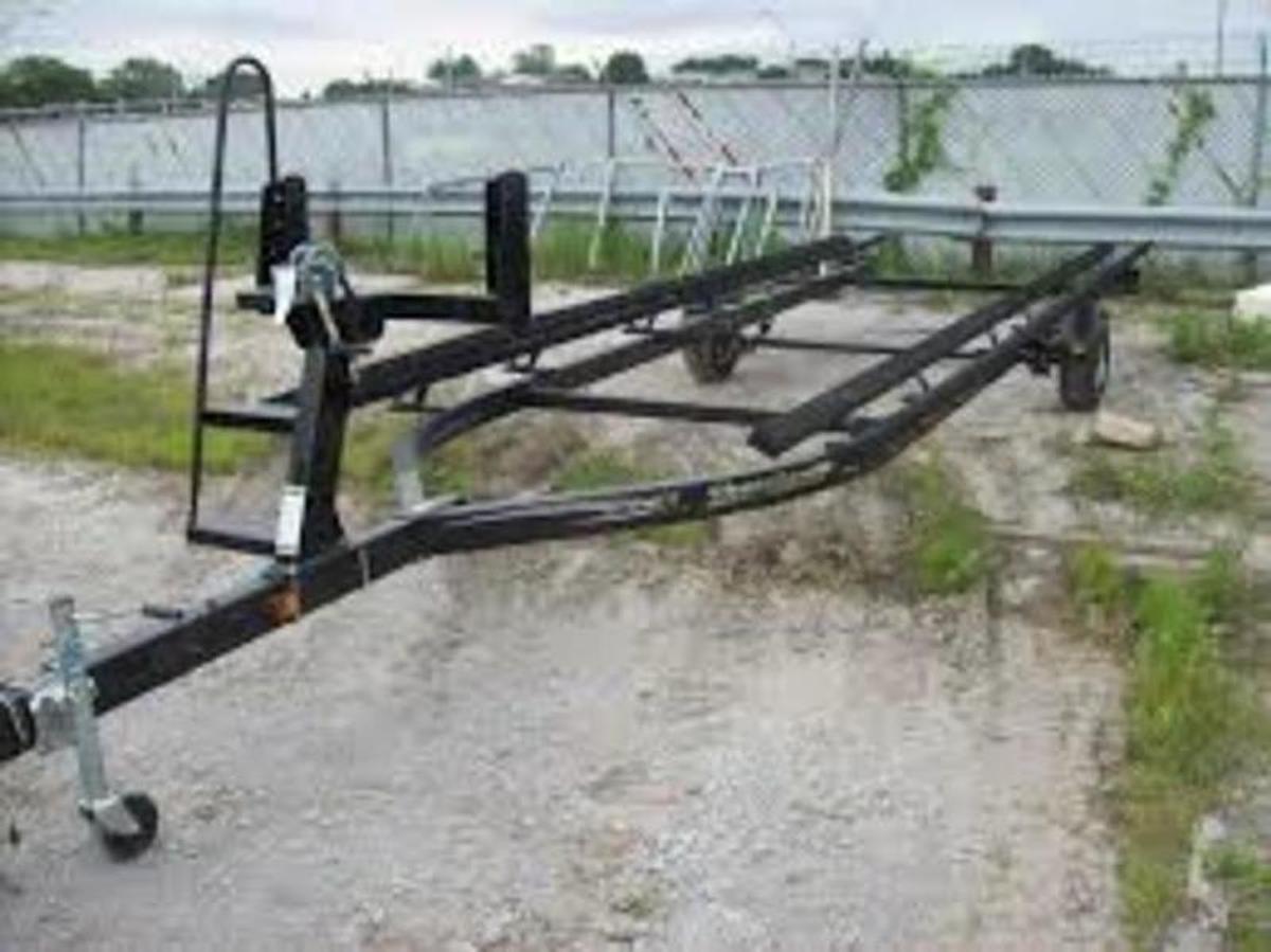 2026 ShoreLand'r® Pontoon Trailers PT2122A