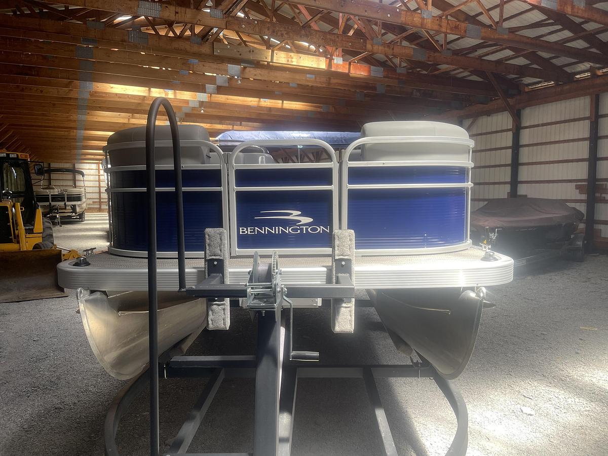 Used 2024 Bennington 22 ssr