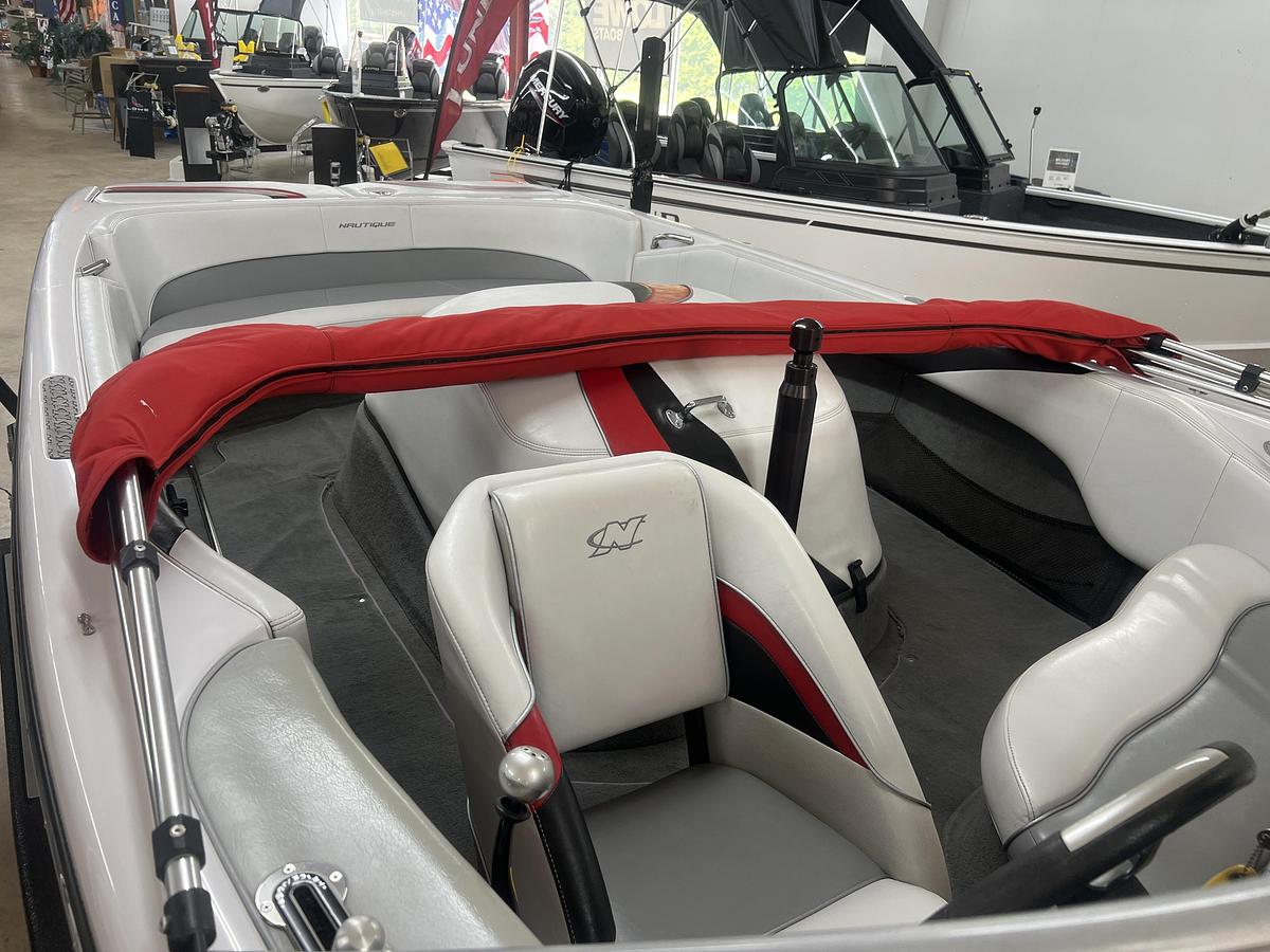 Used SKI NAUTIQUE 196