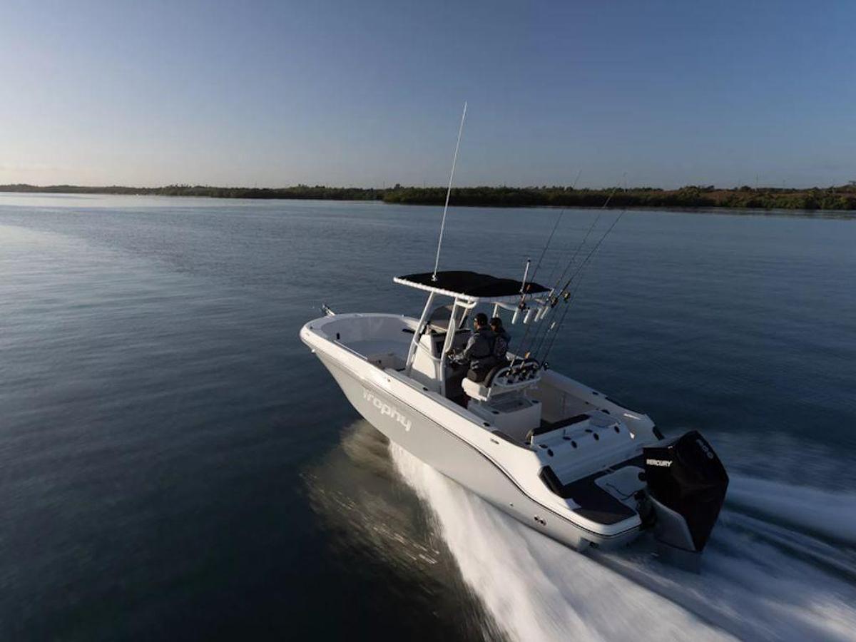 2025 Bayliner T24CC Base