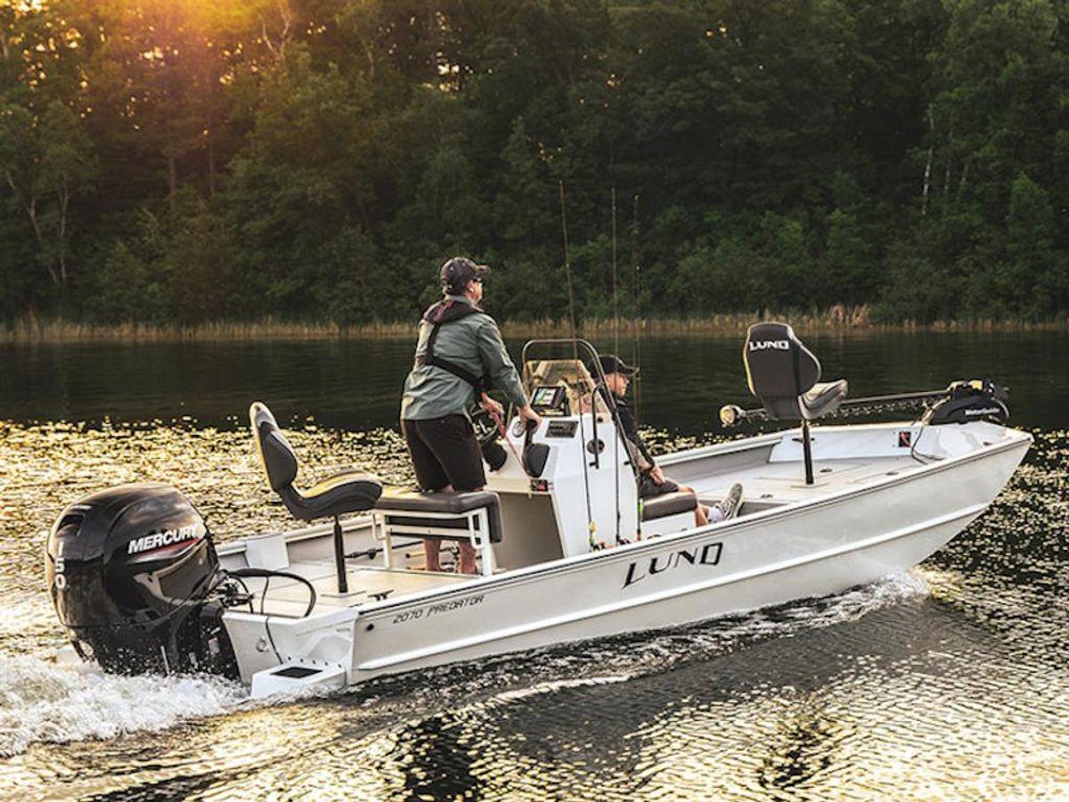 2026 Lund 2070 Predator CC