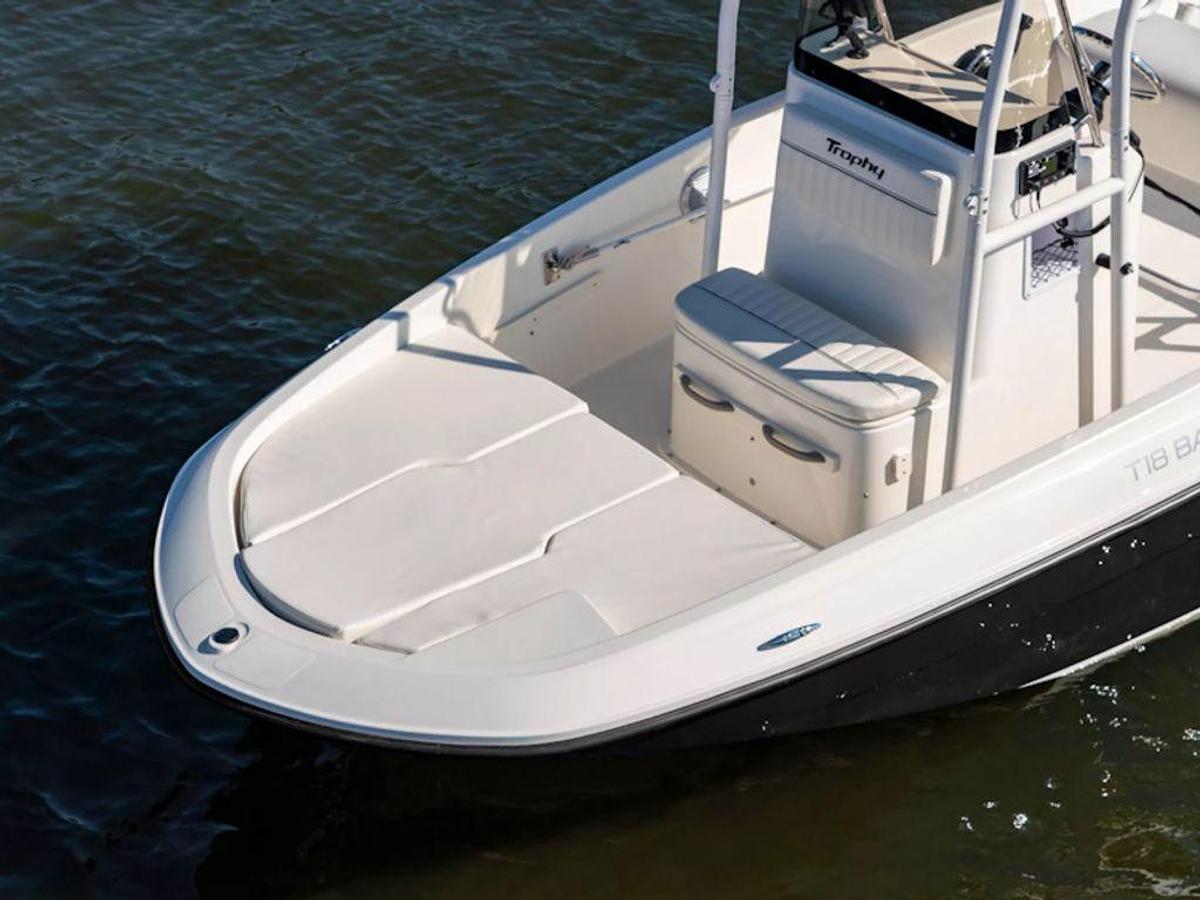 2025 Bayliner T18 Base