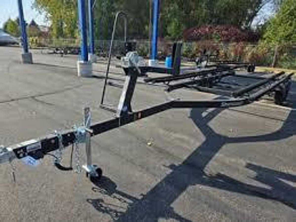 PONTOON TRAILER 23' (PAINTED)