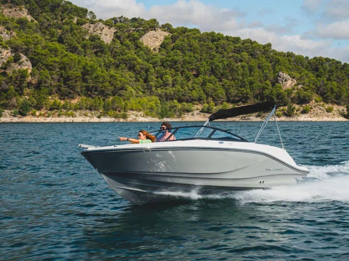 2026 Bayliner V20I Base