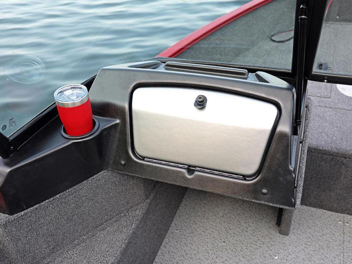 2026 Lund 1650 Angler Sport