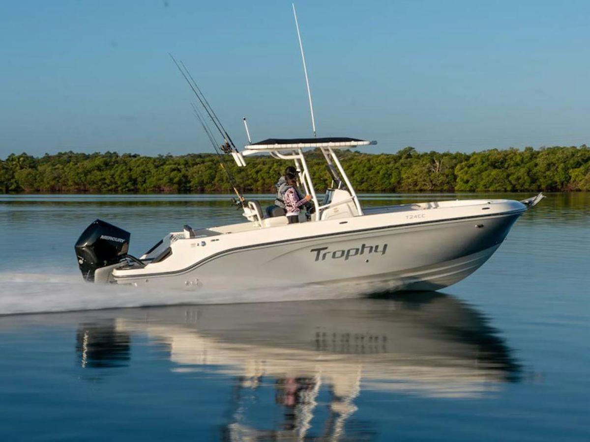 2025 Bayliner T24CC Base
