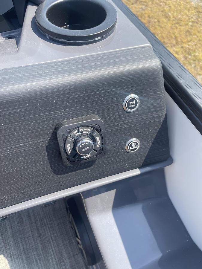 BENNINGTON 23S SWINGBACK