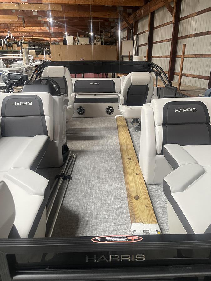 Used 2025 HARRIS 210 SLDH - TRI TOON