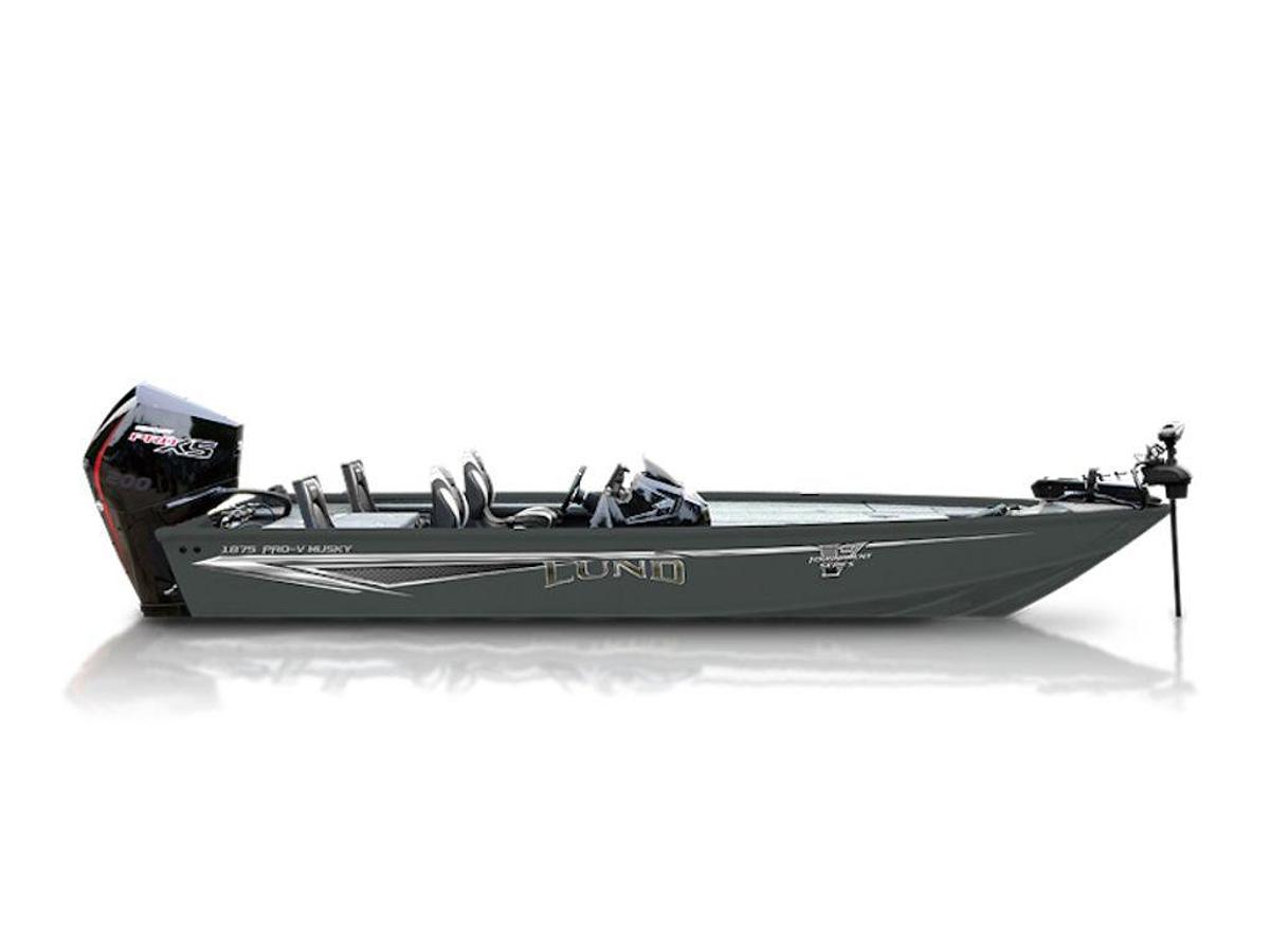 2026 Lund 1875 Pro-V Musky XS Base