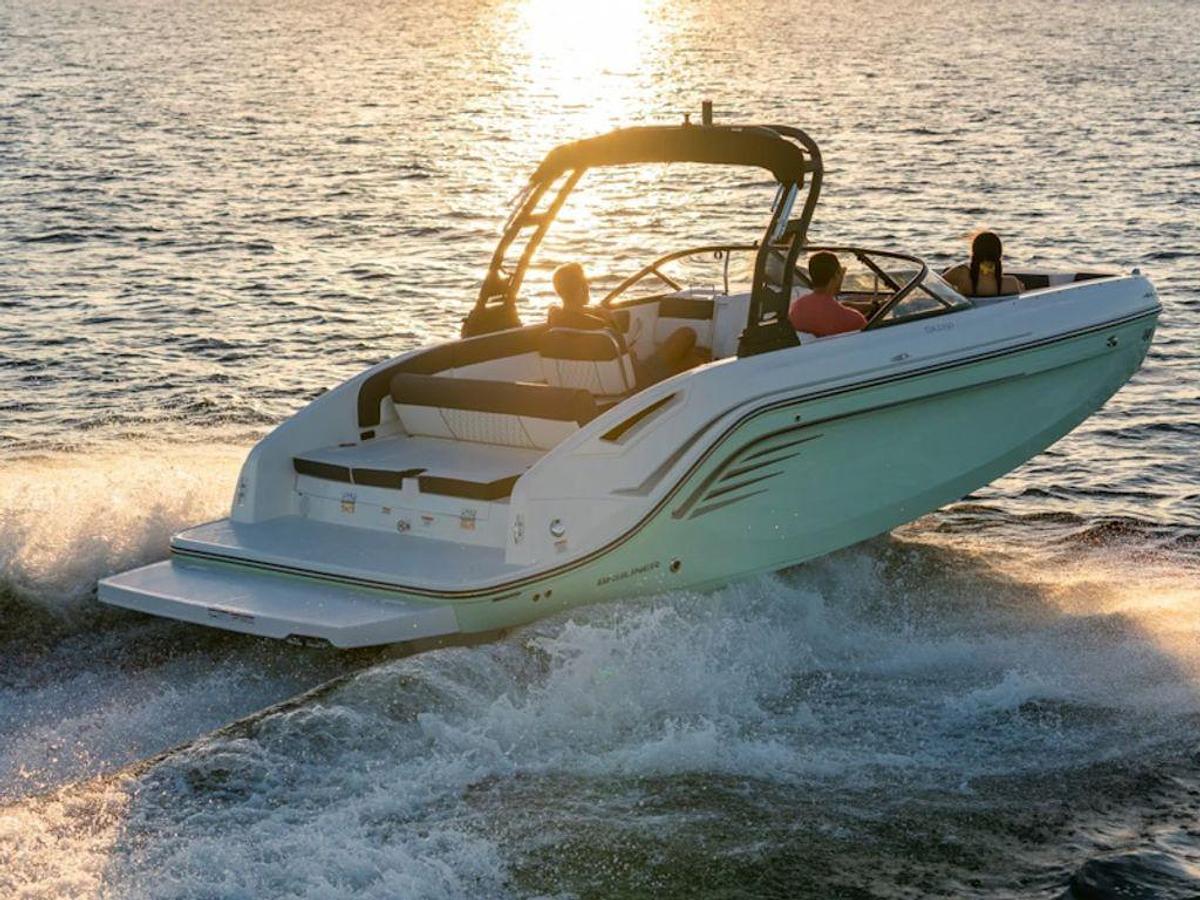 2025 Bayliner DX2250 Base