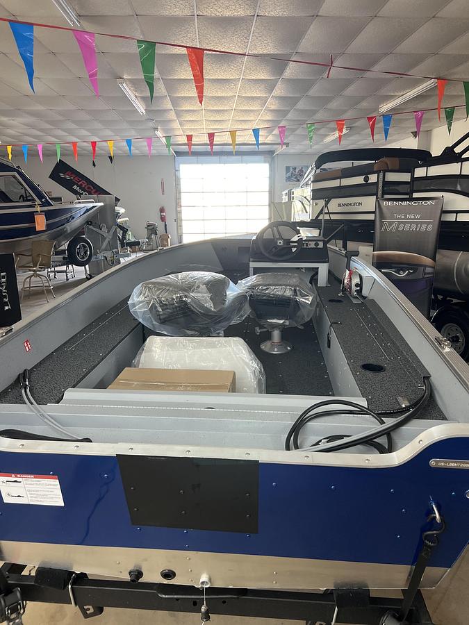 2027 Lund 1600 Fury SS