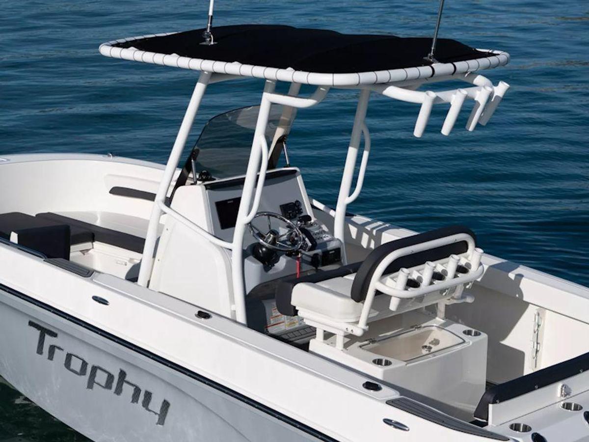 2025 Bayliner T24CC Base