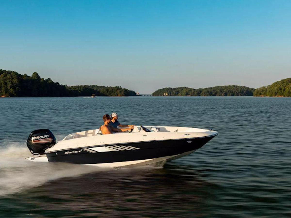 2025 Bayliner Element E16 Base
