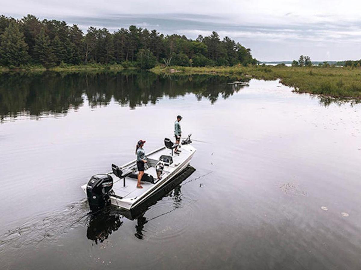 2026 Lund 1760 Predator SS