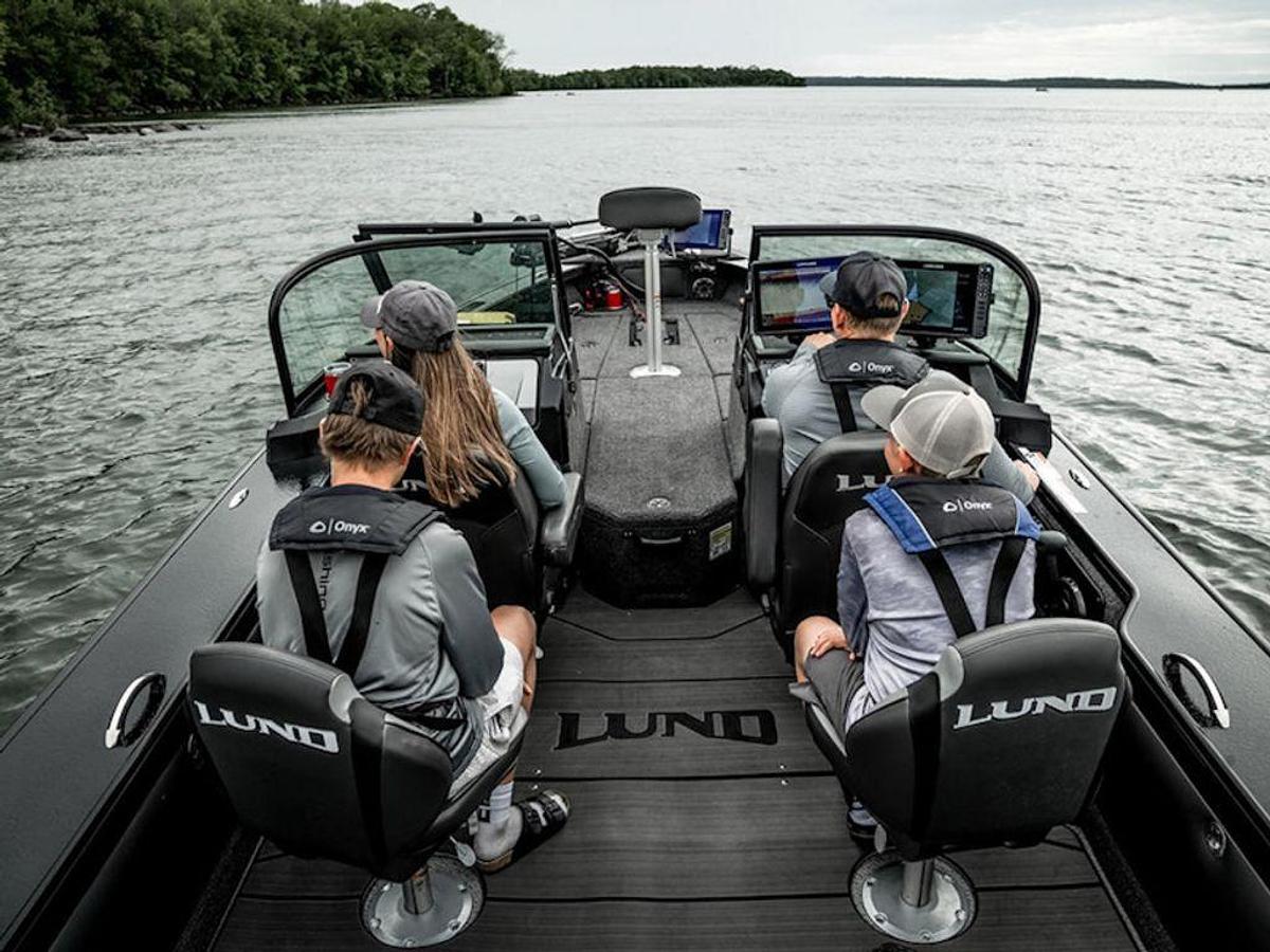 2026 Lund 2075 Pro-V Sport