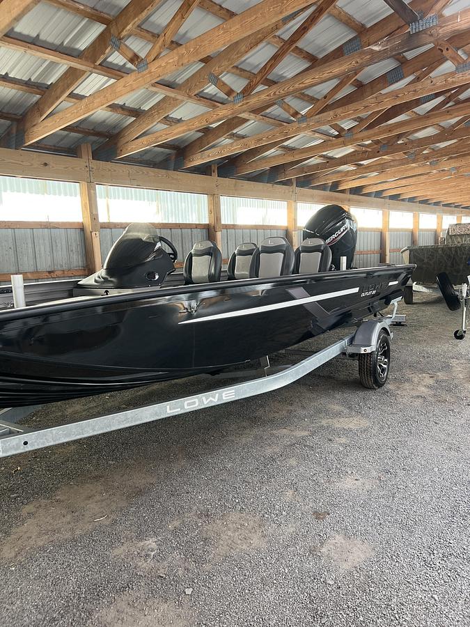 2024 Lowe Boats Outlet 20