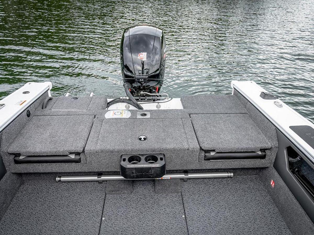 2026 Lund 1775 Crossover XS Sport