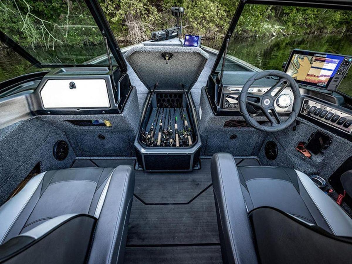 2026 Lund 2075 Impact XS Sport